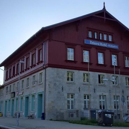 Aparthotel Dopravna Alžbětín Železná Ruda Exteriér fotografie